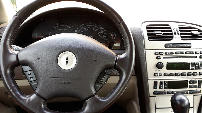 Illustration for article titled 2003 Lincoln LS V8 Sport: The Oppo Review